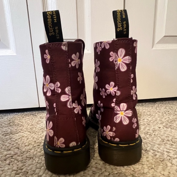Dr Martens Page Meadow Boots Size 7 - Picture 4 of 7